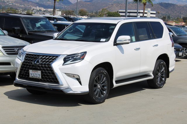 2023 Lexus GX 460 photo 2