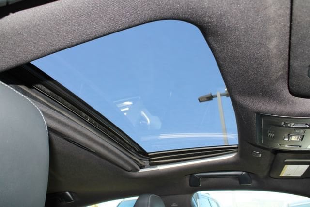 2023 LEXUS IS 350 F SPORT photo 6