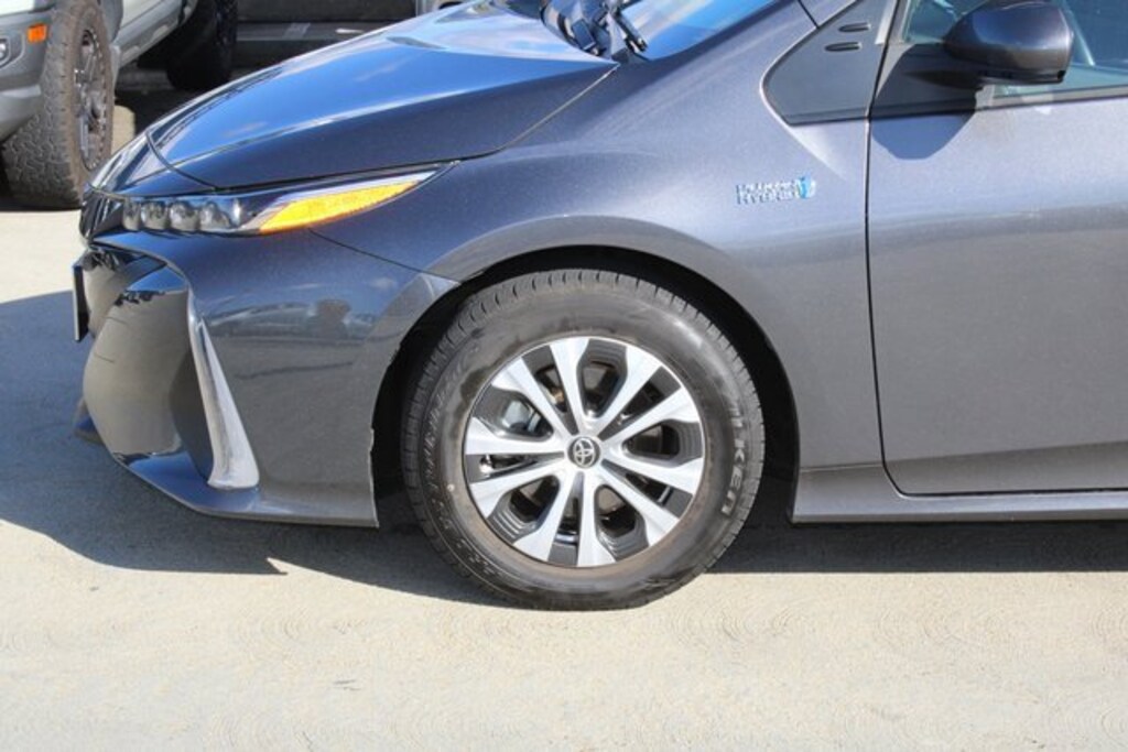 Used 2022 Toyota Prius Prime XLE Hatchback