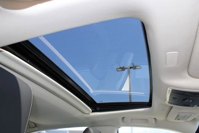 2025 LEXUS ES 300h Base photo 6