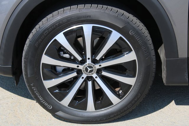 2022 Mercedes Benz GLB 250 4MATIC photo 4