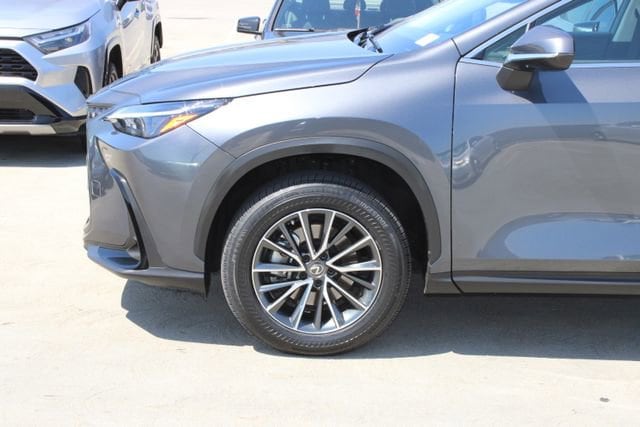 2023 LEXUS NX 350 photo 4
