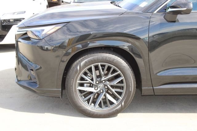 2025 LEXUS TX 350 Premium photo 4