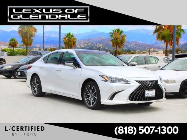 2025 Lexus ES 350 350's photo