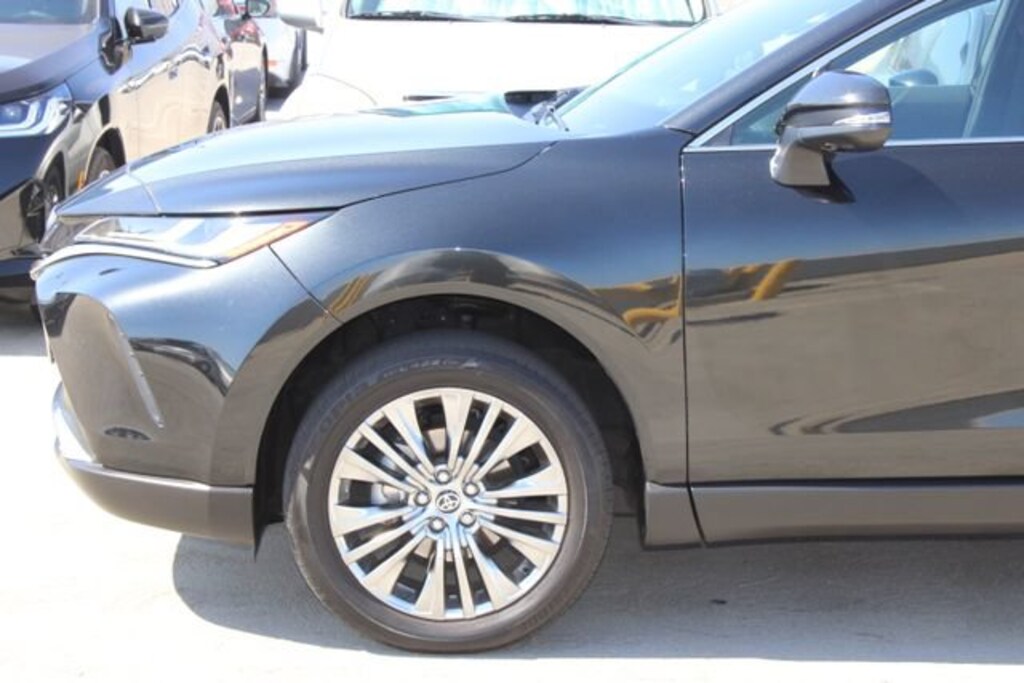 Used 2024 Toyota Venza LE SUV