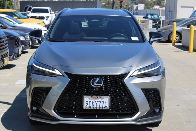 2022 Lexus NX 450h+ F SPORT photo 2