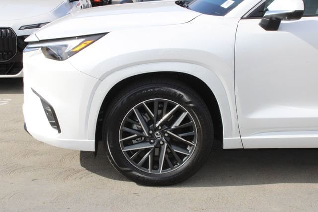 2024 LEXUS TX 350 Premium photo 4