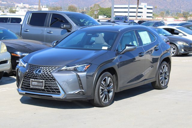 2025 Lexus UX photo 3