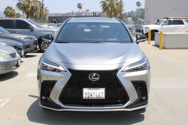 2022 Lexus NX 450h+ F SPORT photo 2