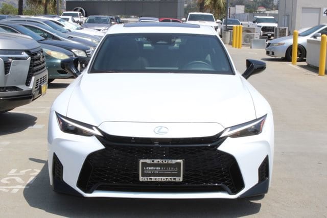 2026 LEXUS IS 350 F SPORT Design photo 2