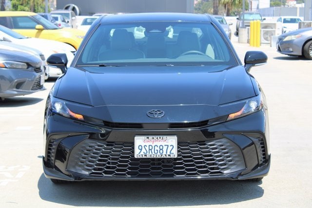 Used 2025 Toyota Camry SE with VIN 4T1DAACKXSU122275 for sale in Glendale, CA