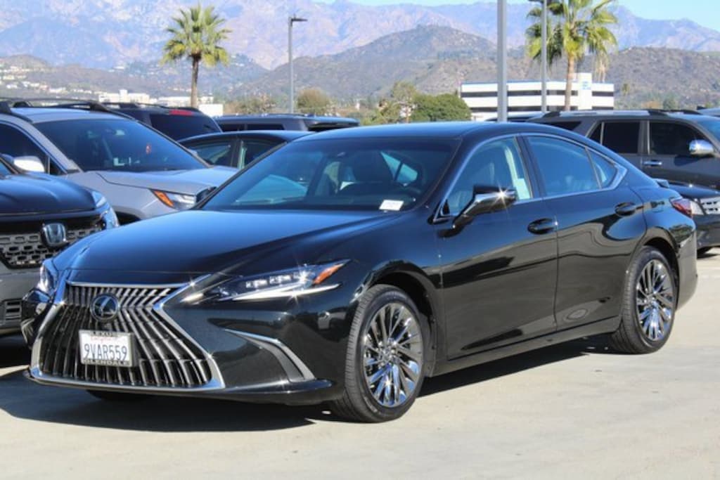 Certified 2025 Lexus ES 300h Luxury Sedan