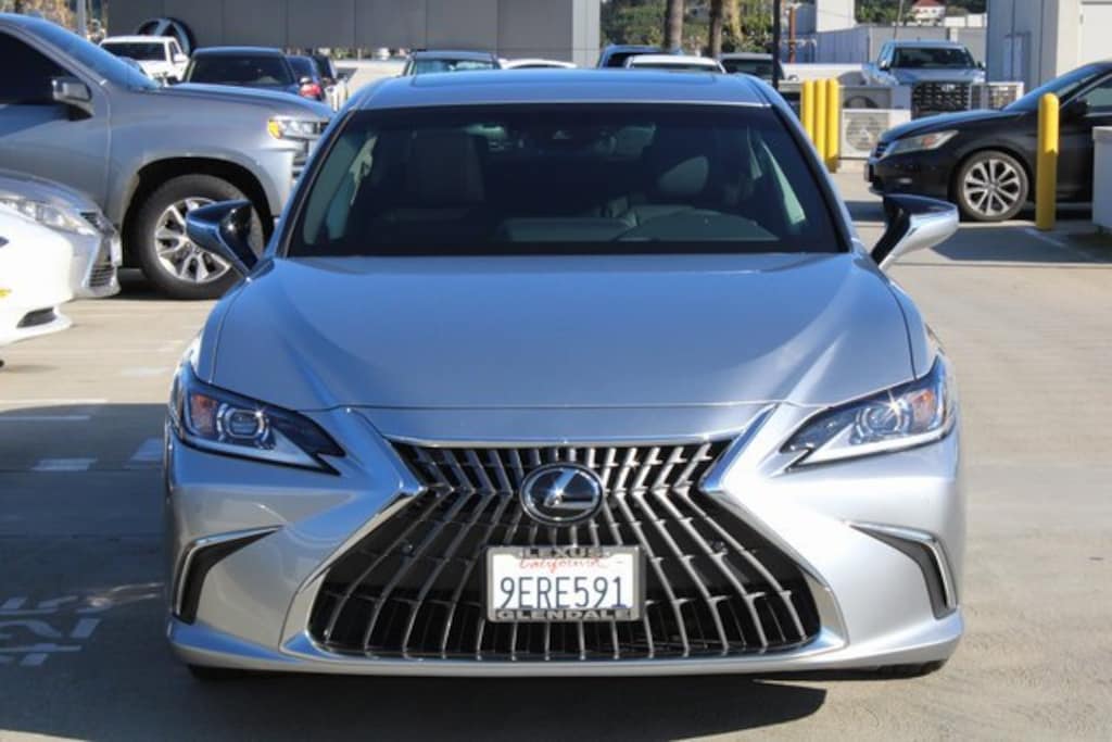 Certified 2023 Lexus ES 300h Sedan
