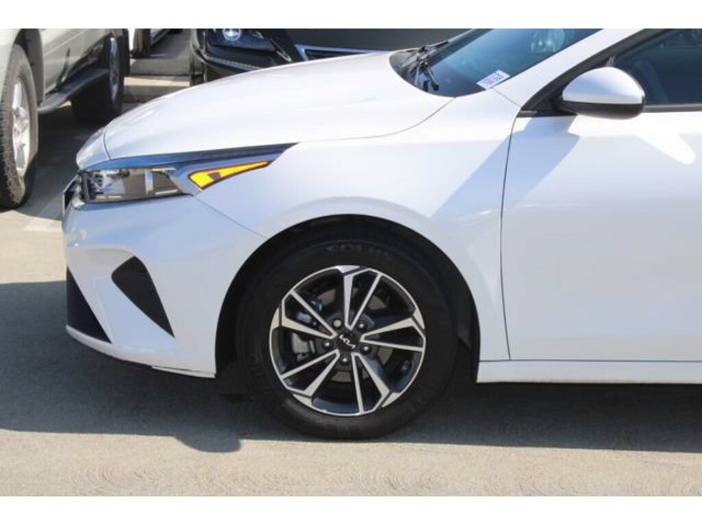 Used 2023 Kia Forte LXS Sedan