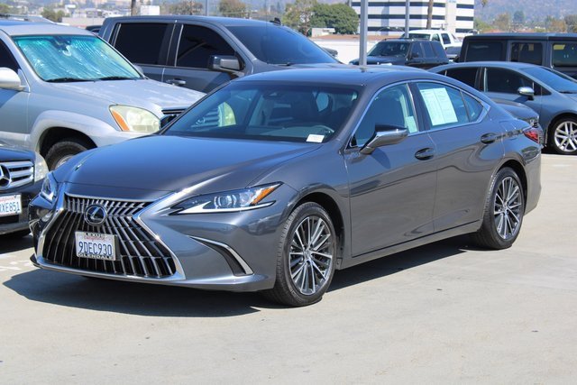 2022 Lexus ES Premium photo 3