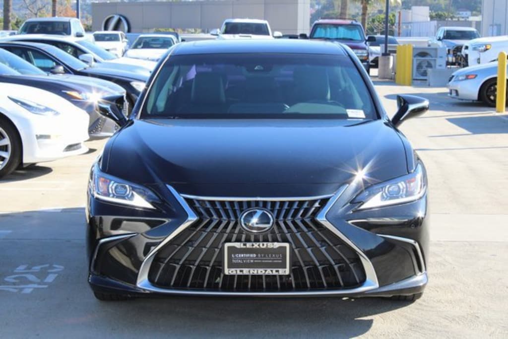 Certified 2022 Lexus ES 350 Sedan