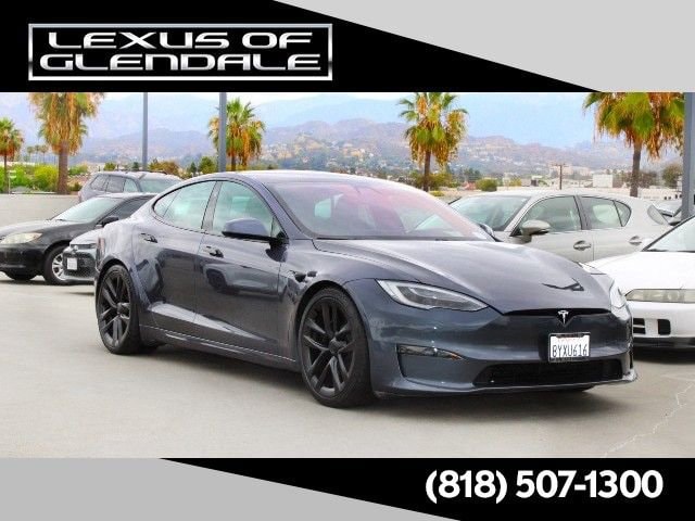 2021 Tesla Model S Long Range Plus's photo