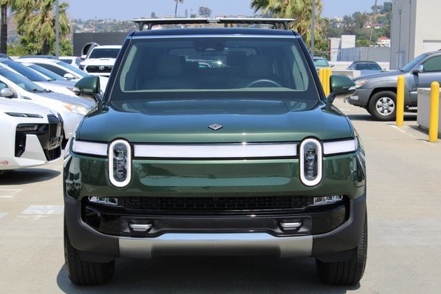 Used 2024 Rivian R1S Adventure with VIN 7PDSGCBA9RN038217 for sale in Glendale, CA
