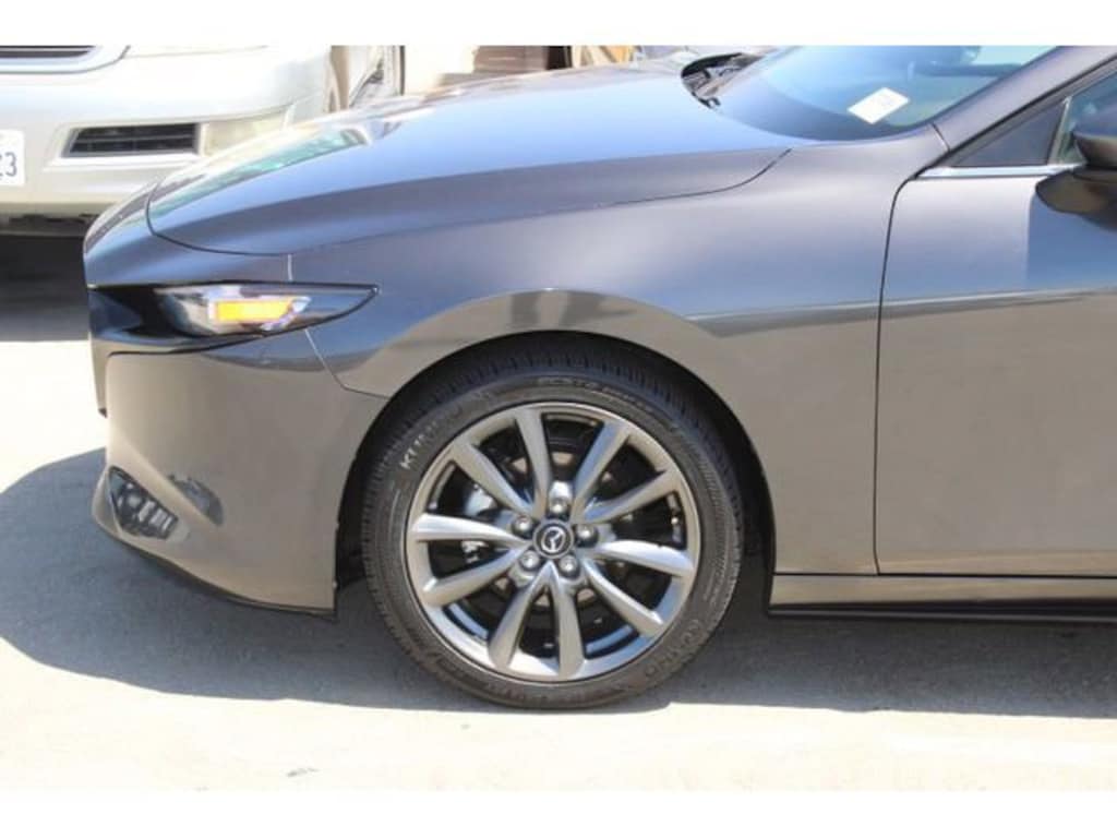 Used 2022 Mazda Mazda3 Preferred Package Hatchback