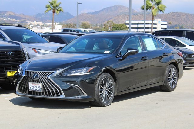 2023 Lexus ES Premium photo 3