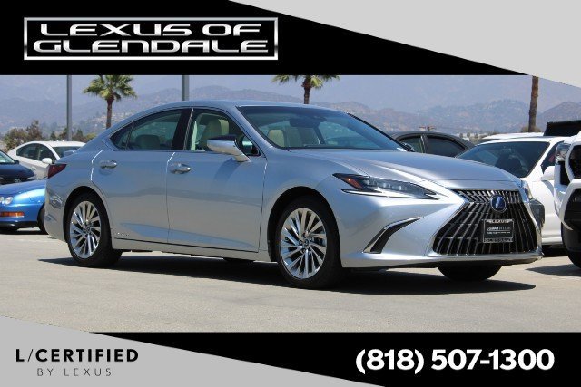 2022 Lexus ES 300h Luxury