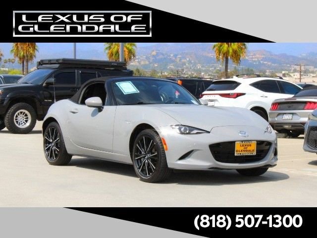 2025 Mazda MX-5 Miata Grand Touring's photo