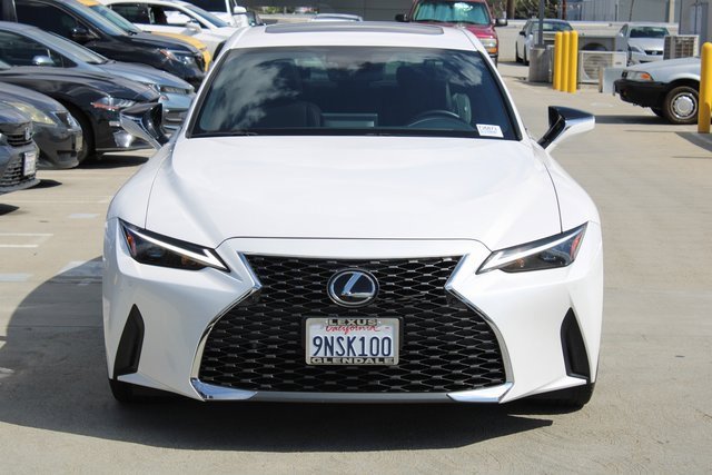 2024 Lexus IS 300 photo 2