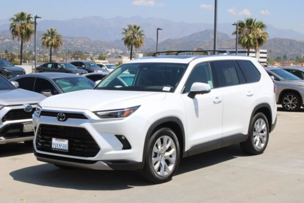 Used 2025 Toyota Grand Highlander Hybrid Limited SUV