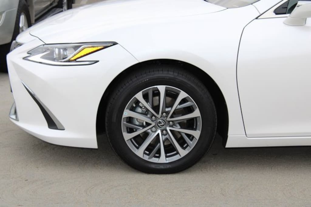 Certified 2024 Lexus ES 350 Sedan