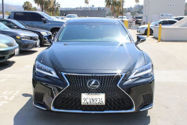 2022 LEXUS LS 500 photo 2