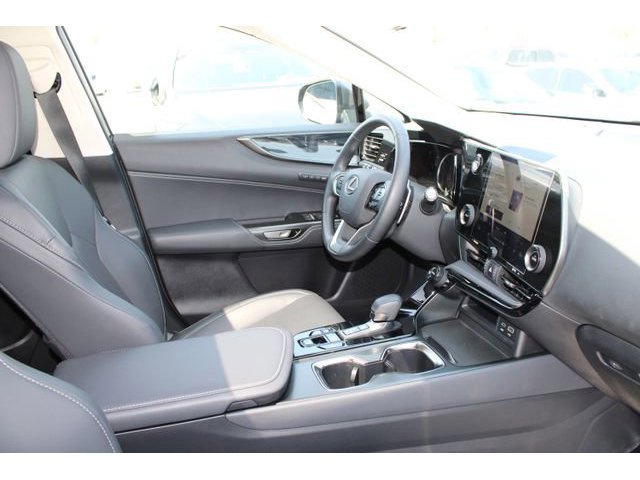 2025 LEXUS NX 350h Premium photo 5