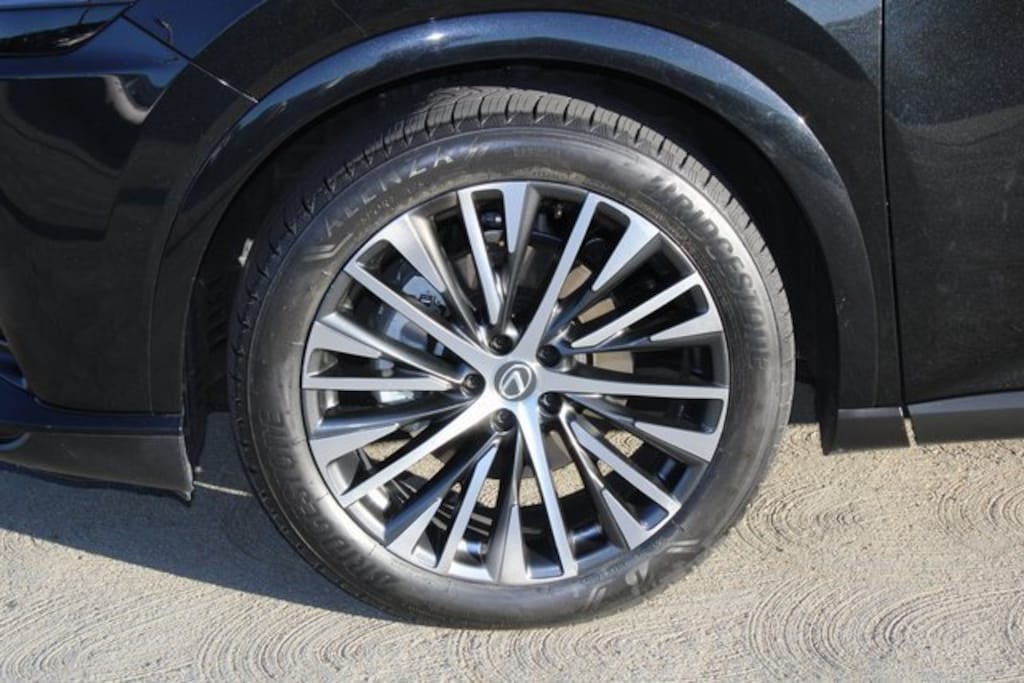 Used 2023 Lexus RX 350h SUV