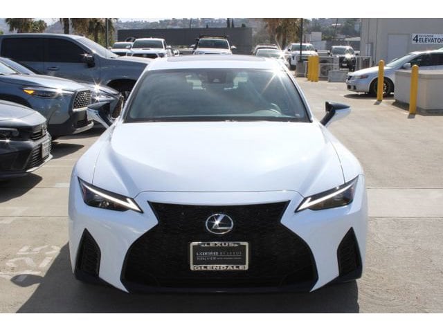 2024 LEXUS IS 300 photo 2