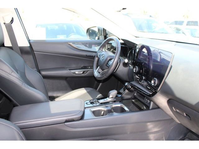 2024 LEXUS NX 350 Premium photo 5