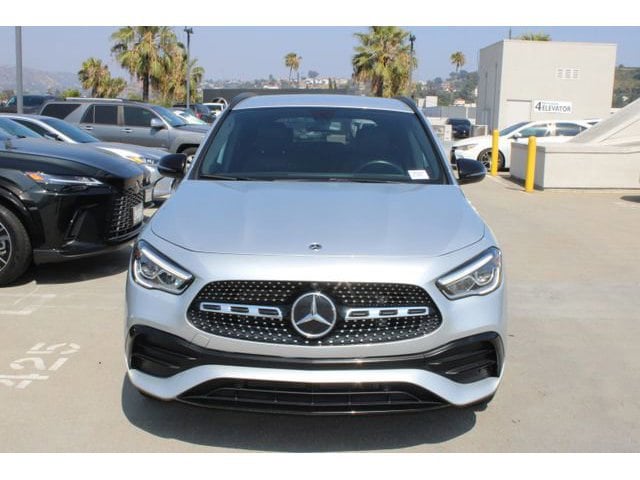 2023 Mercedes-Benz GLA 250 photo 2