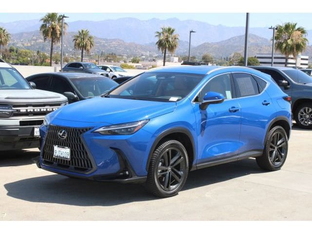 2024 LEXUS NX 450h+ Luxury photo 3