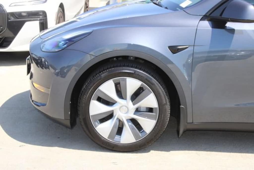 Used 2023 Tesla Model Y Long Range SUV
