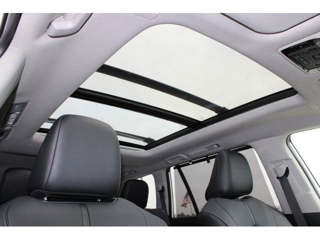 2025 Toyota Grand Highlander Hybrid Limited photo 6