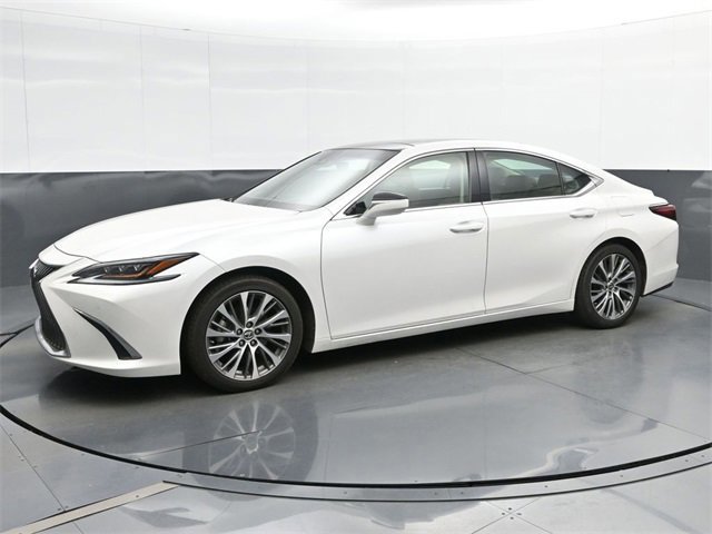 2019 Lexus ES 350 Luxury photo 4