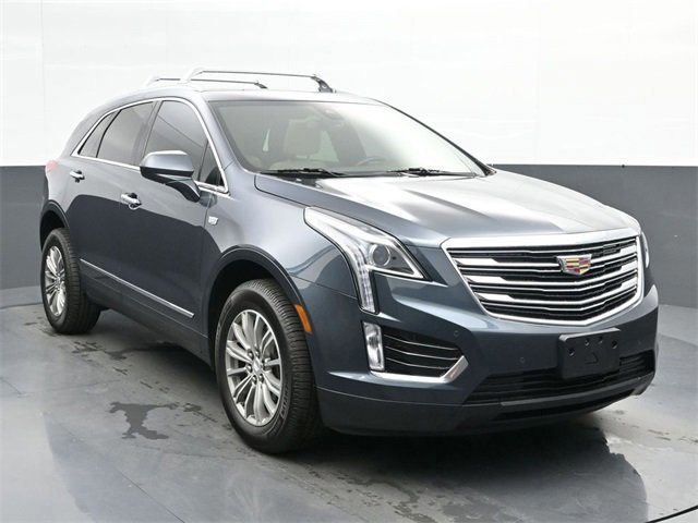 2019 Cadillac XT5 Luxury photo 2
