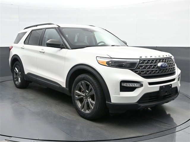 2021 Ford Explorer XLT photo 2