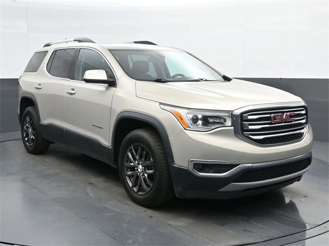 2017 Gmc Acadia SLT photo 2