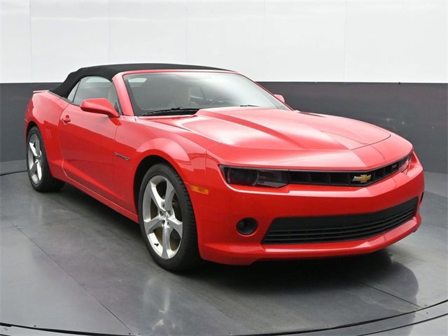 2015 Chevrolet Camaro 2LT photo 2