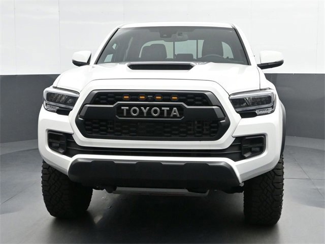 2023 Toyota Tacoma TRD Pro photo 3