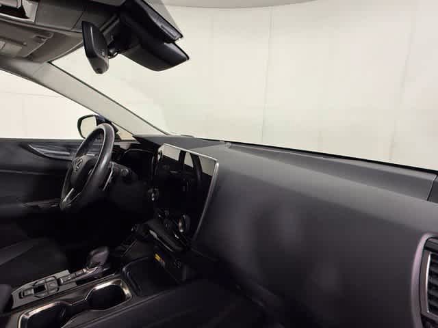 Photo 33