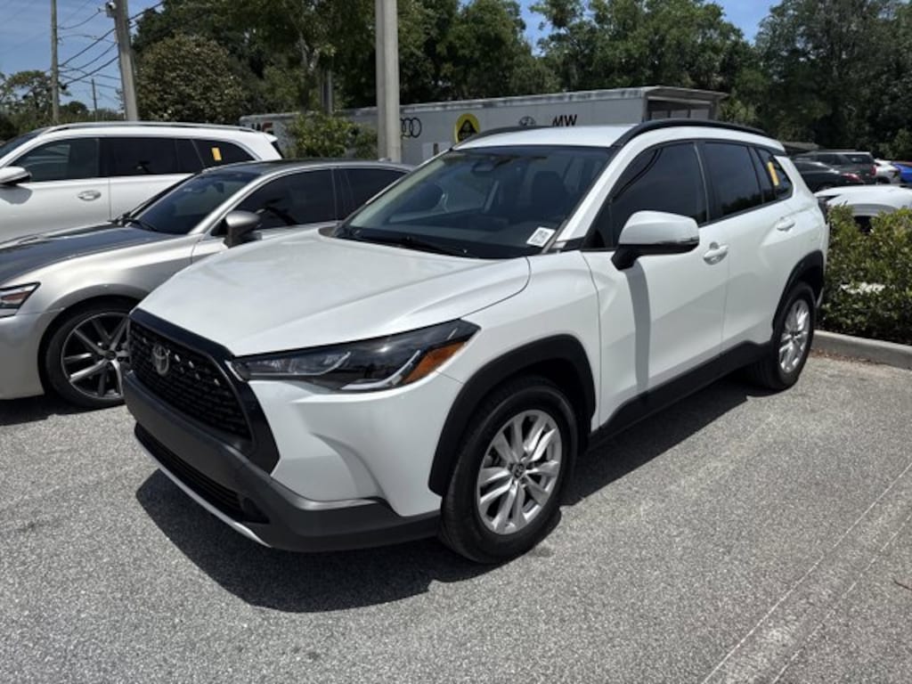 Used 2023 Toyota Corolla Cross LE