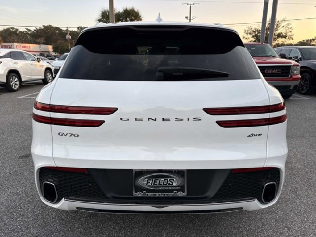 Used 2025 Genesis GV70 2.5T