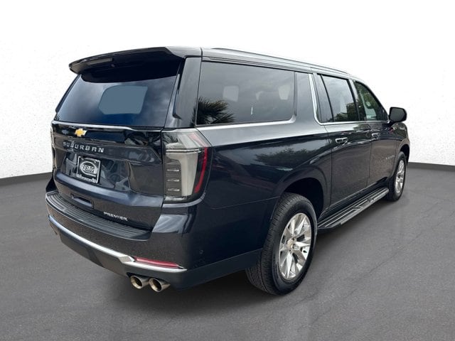 2025 Chevrolet Suburban Premier - Photo 3