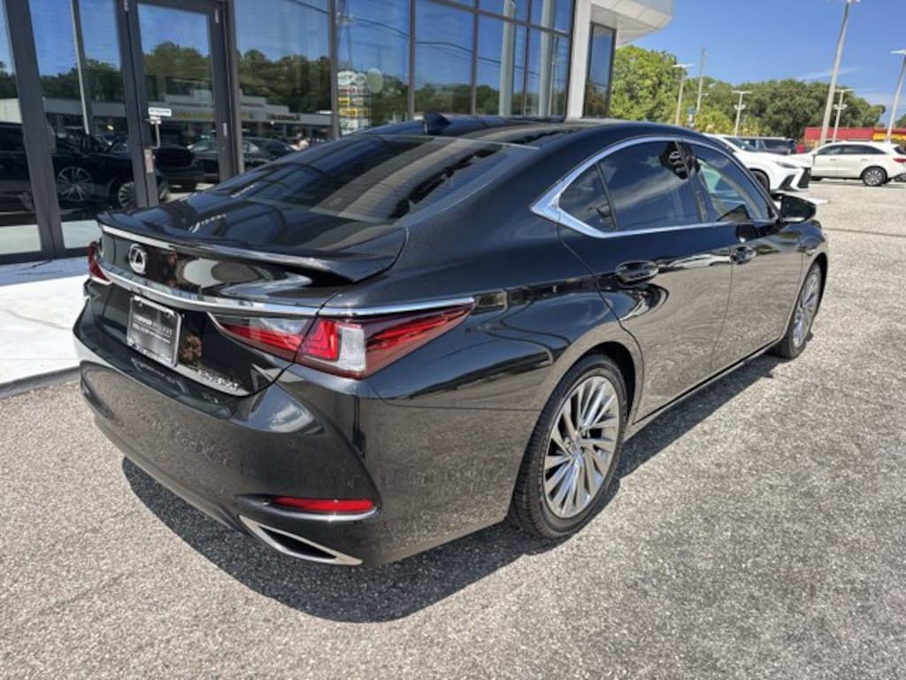 Certified 2022 Lexus ES ES 350 Ultra Luxury SEDAN