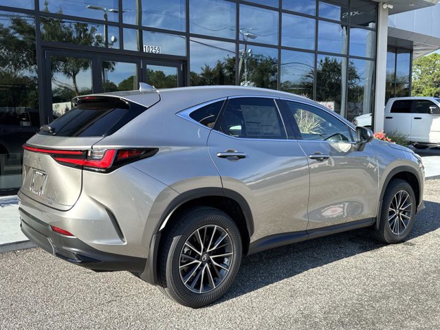 2026 Lexus NX 350 photo 3